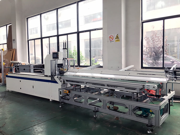 JT-SL-2000C-Fully-Automatic-Paper-Core-Cutting-Machine-2