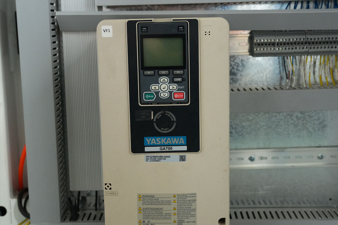 安川变频器